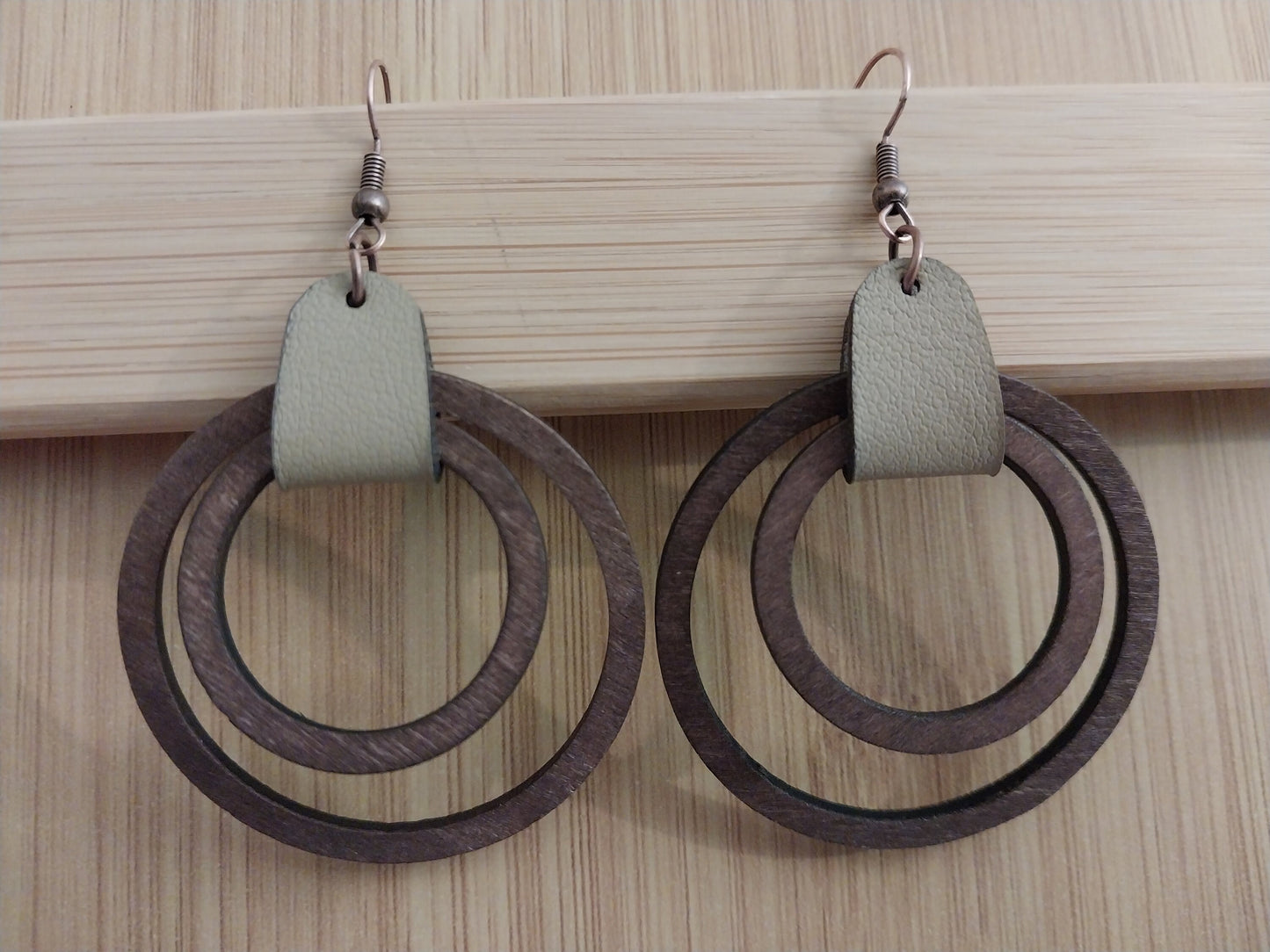 Swirl Wooden Earrings Double Hoop Wood Lightweight Earrings Caribbean Style Brown Large Flat Spiral Earrings New Fashion Free Shipping