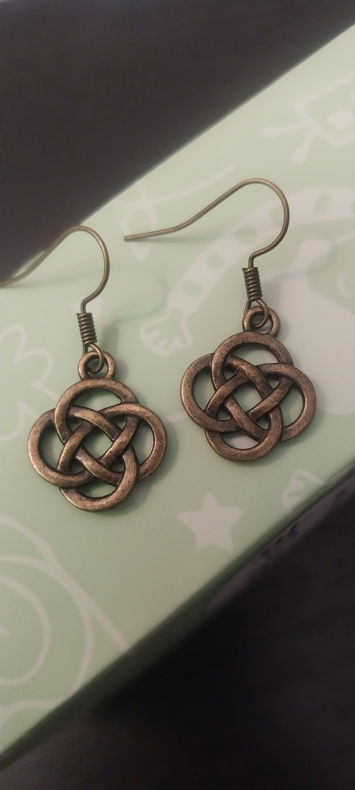 Celtic Infinity Knotwork Sheppard Earrings High Quality New Design Earring Retro Flower Earring