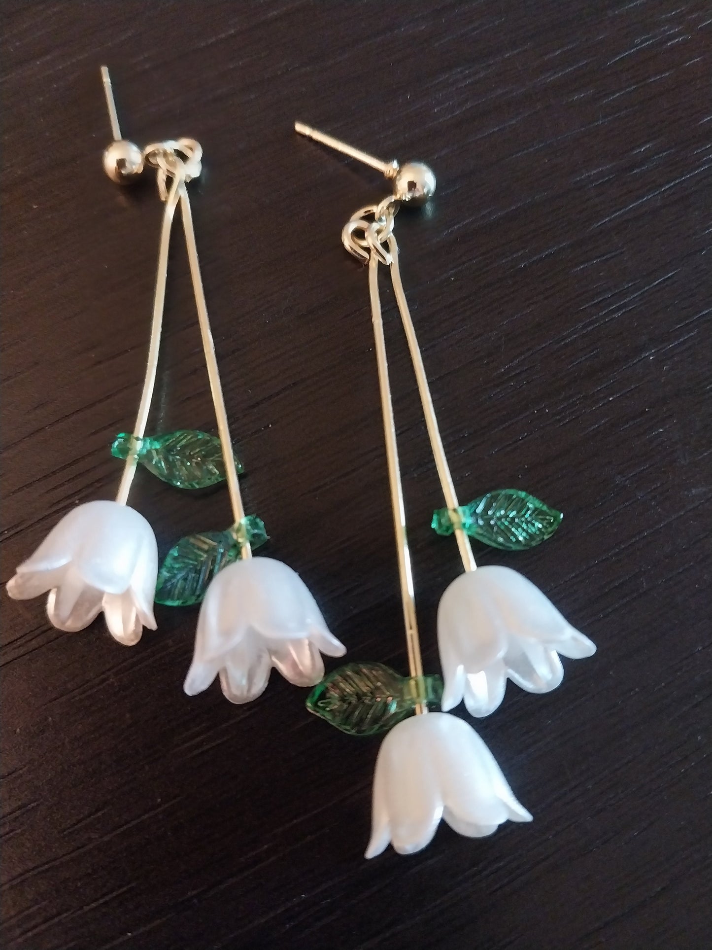 Lily Flower Earrings New Design Dangle Earrings Cute White Flower Jewelry New Modern Urban Style Earring Free Shipping