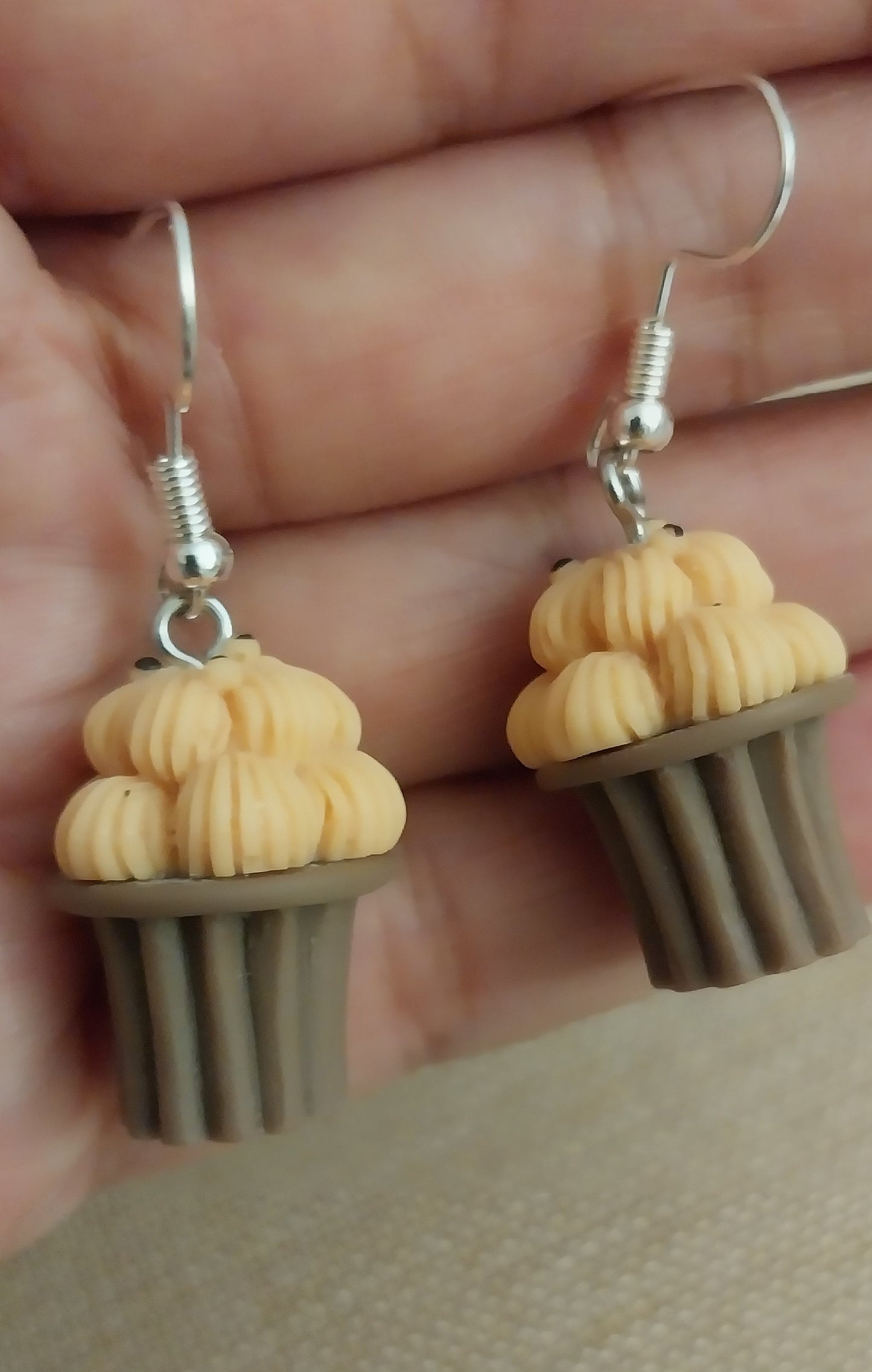 3D Cupcake Drop Earrings Cute Fanny Earrings High Quality Dangle Earrings Bakery Jewelry Free Shipping UFWT040720240009