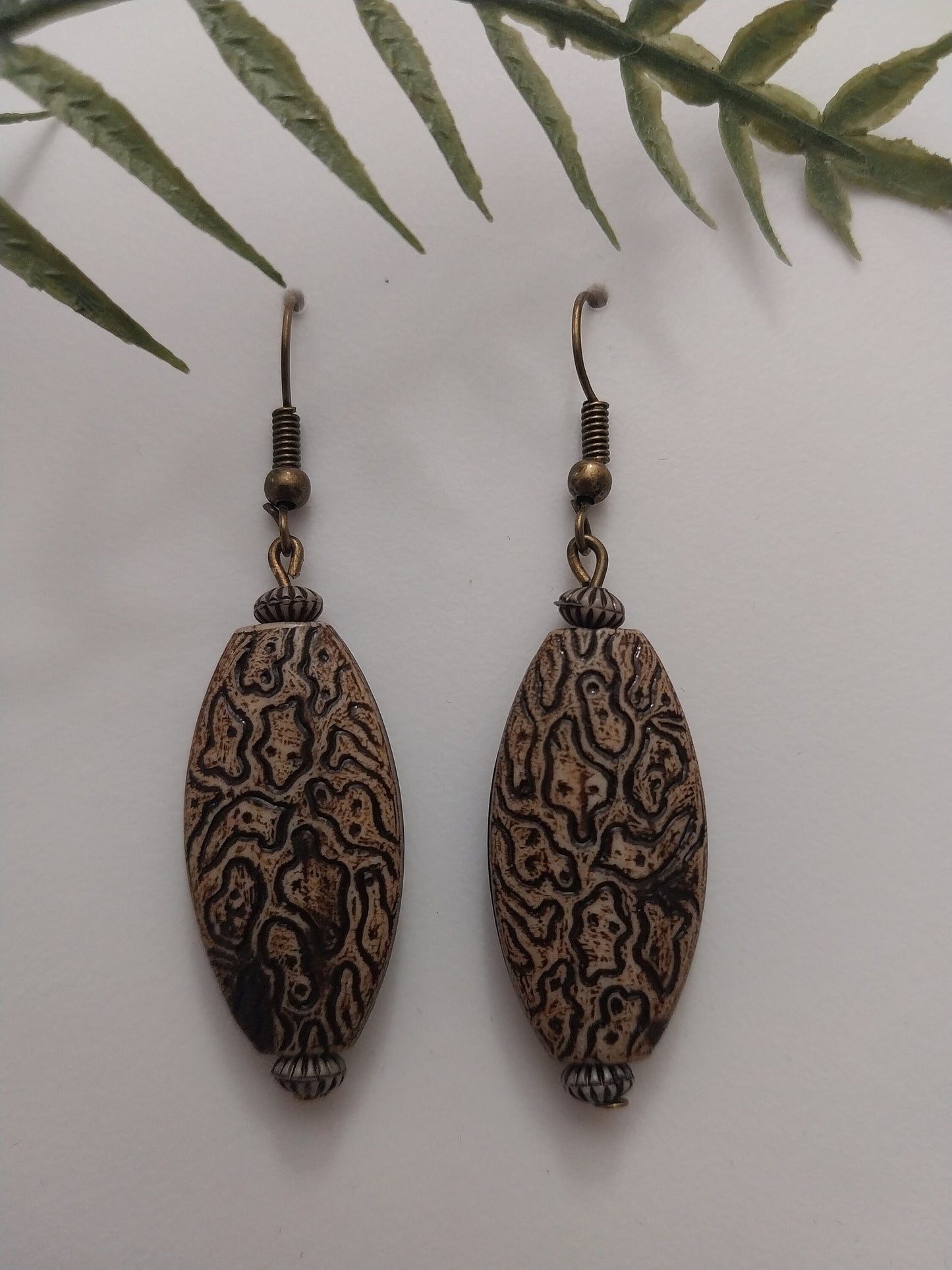 Retro Earrings Wooden Classical Earrings Wood Carving Earring Handmade Unique Design Earrings Old Fashion Jewelry Free Shipping