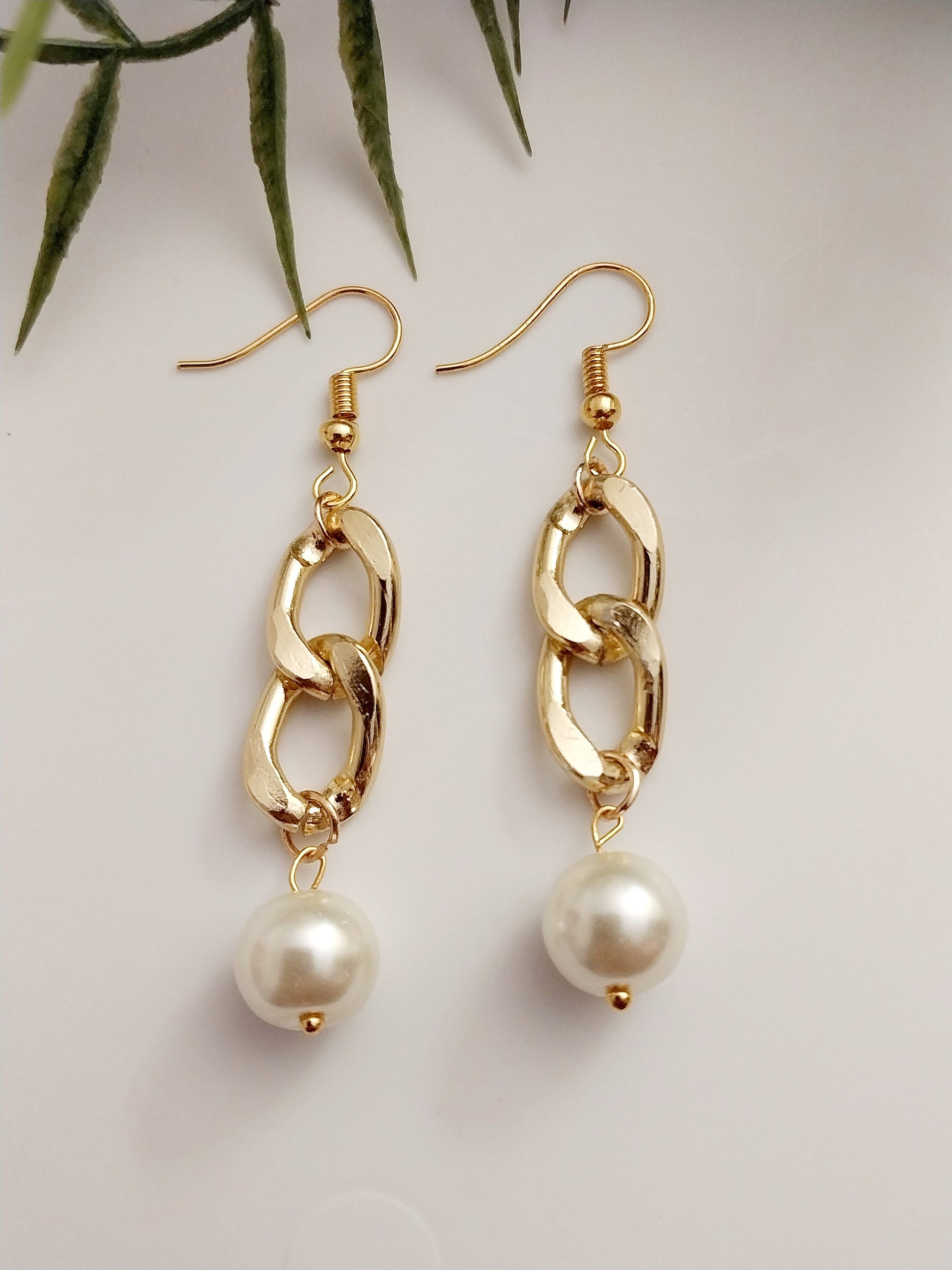 Chain Faux Pearl Drop Earrings Long Multi Link Earrings Gold Chain Peal Drop Earrings Vintage Chain Clip On Earring New Fashion Handmade