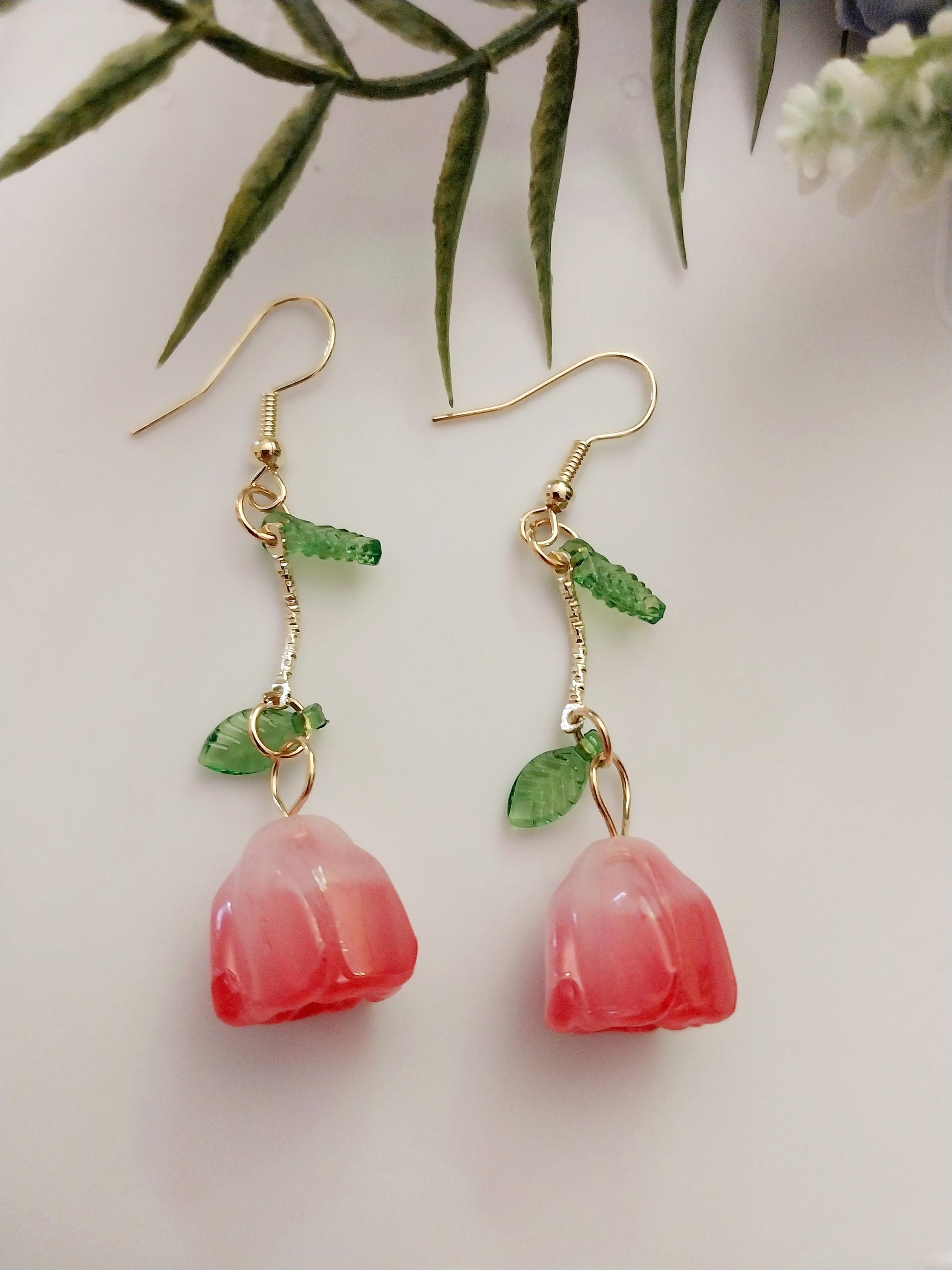 Cute Tulip Earrings Fashion Tulip Drop Earring Long Tulip leave Earrings New Fashion Earrings Handmade New Design Earrings Free Shipping