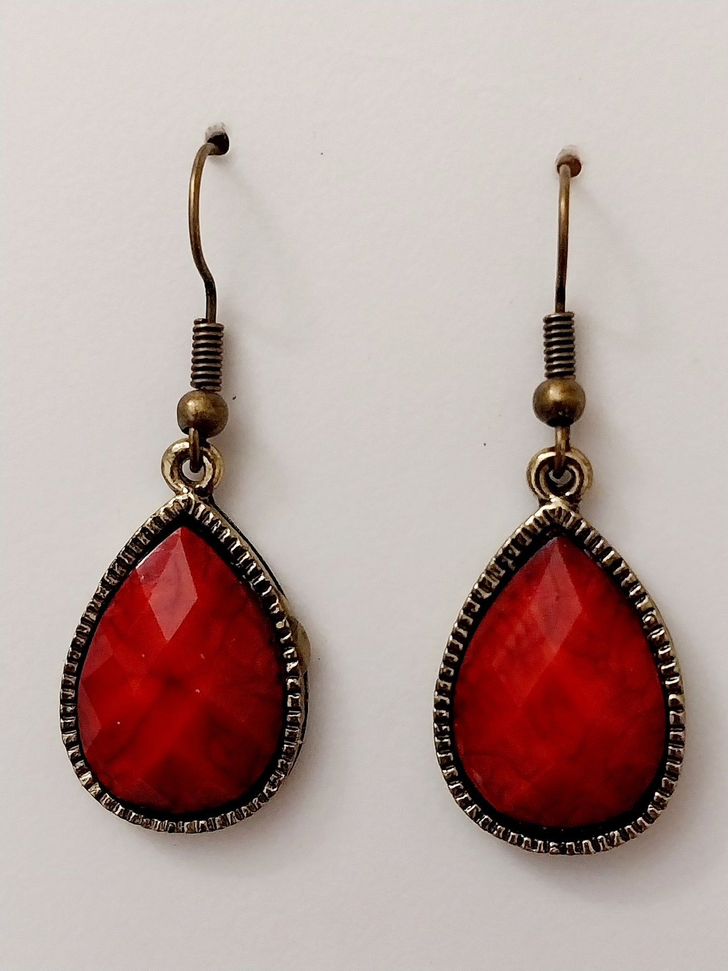 Only One Design New Fashion Earring Boho Earrings Retro Teardrop Red Earring Classic Color Unique Earring