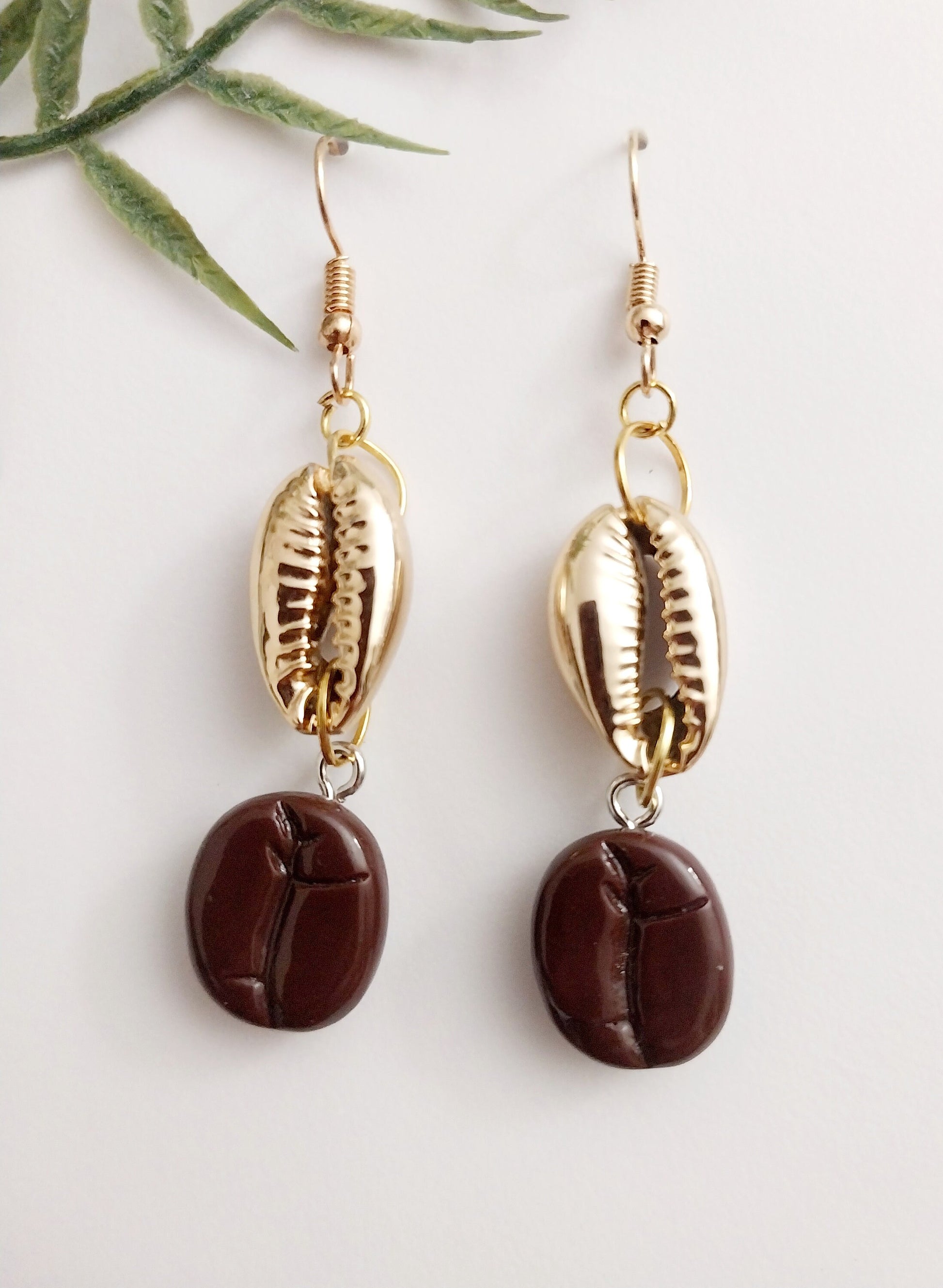 Coffee Bean Shell Drop Earring Personalist Earring New Fashion Style Drop Earring Golden Shell Earring Unique Handmade Earring Free Shipping