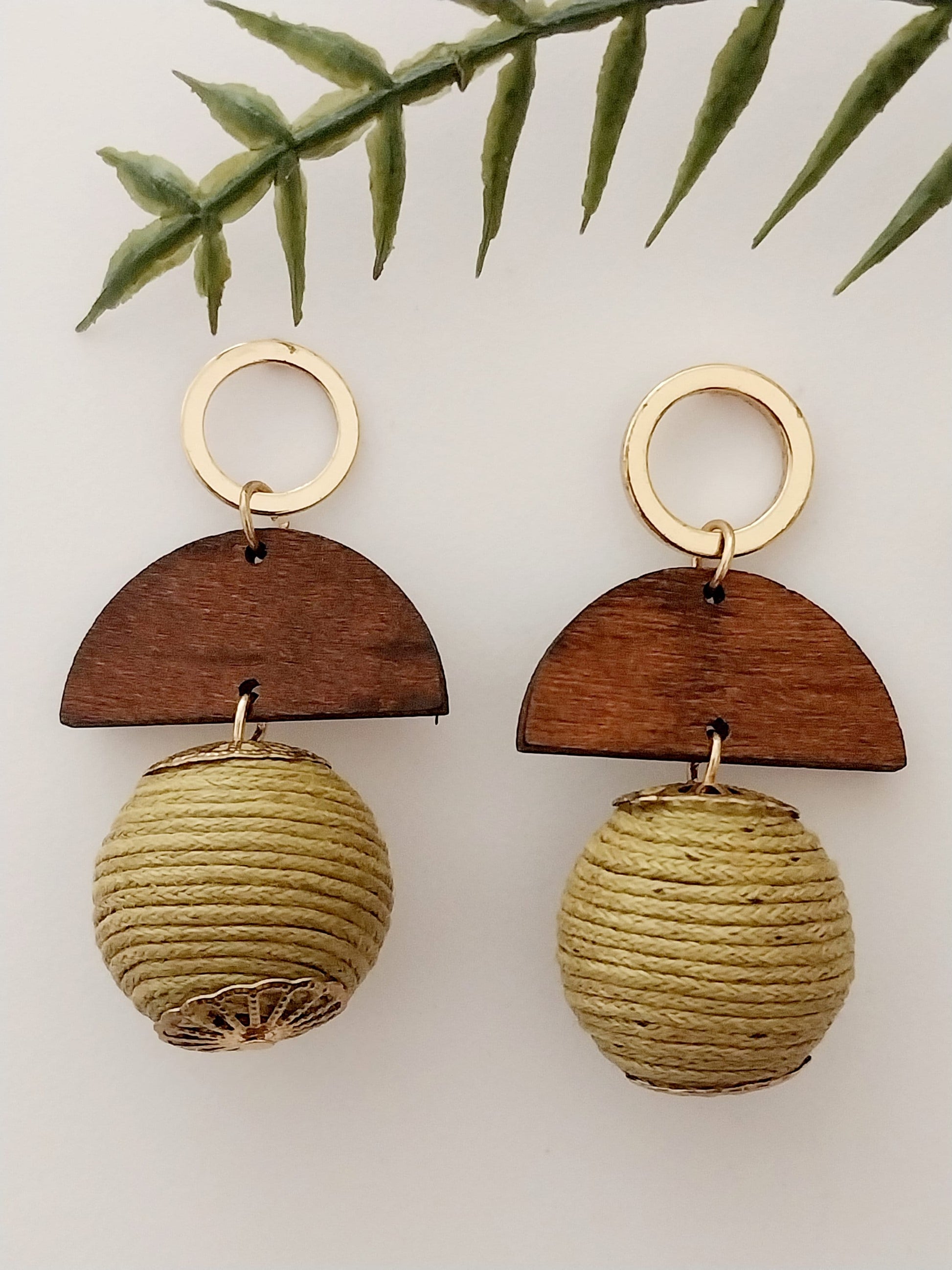 Petite Raffia Earring America Classical Village Drop Earrings Unique Handmade Statement Bamboo Ball Lantern Earring Wooden Sun Moon Earring