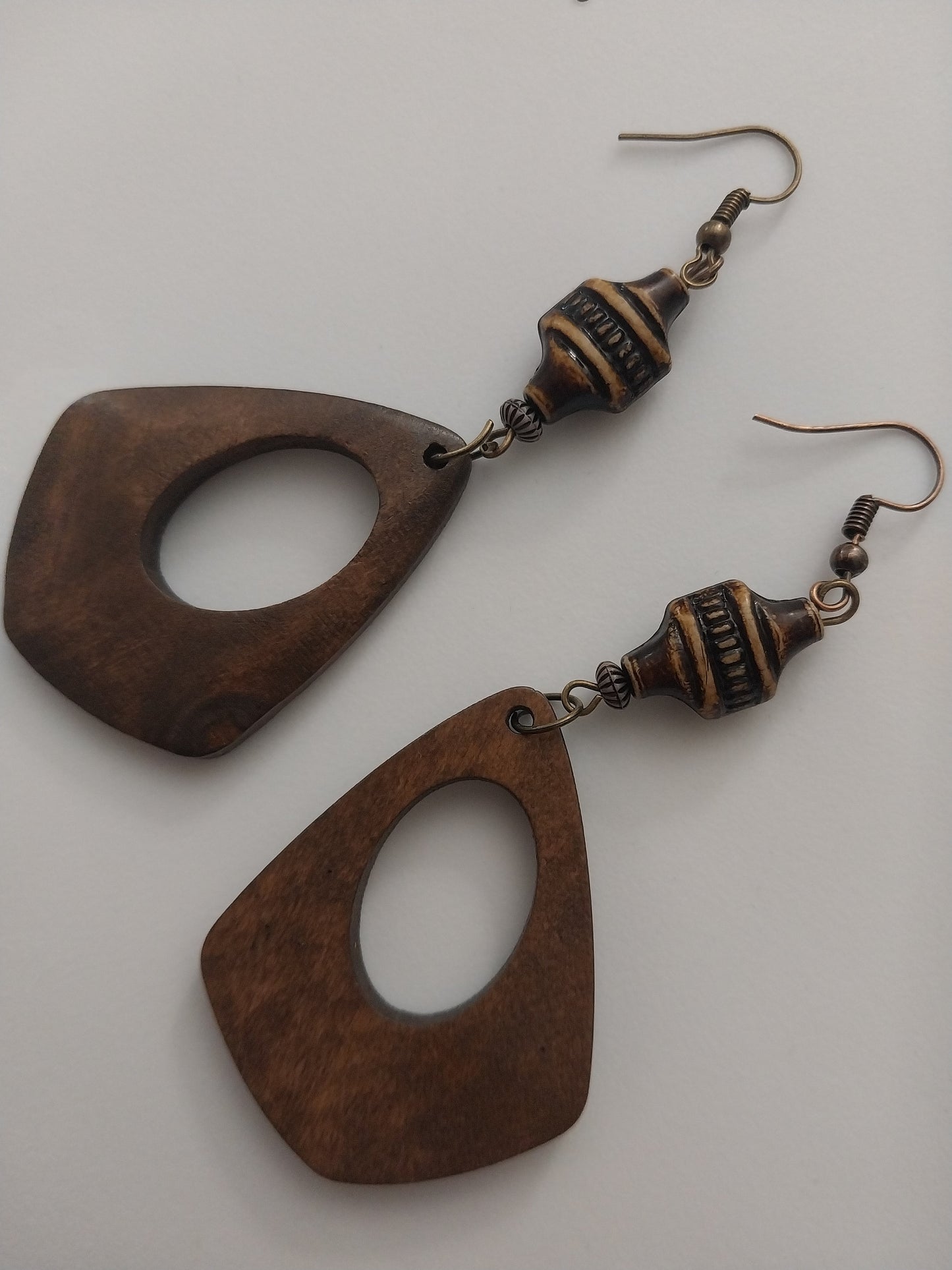 Retro Earrings Wooden Classical Earrings Wood Carving Earring Handmade Unique Design Earrings Old Fashion Jewelry Free Shipping