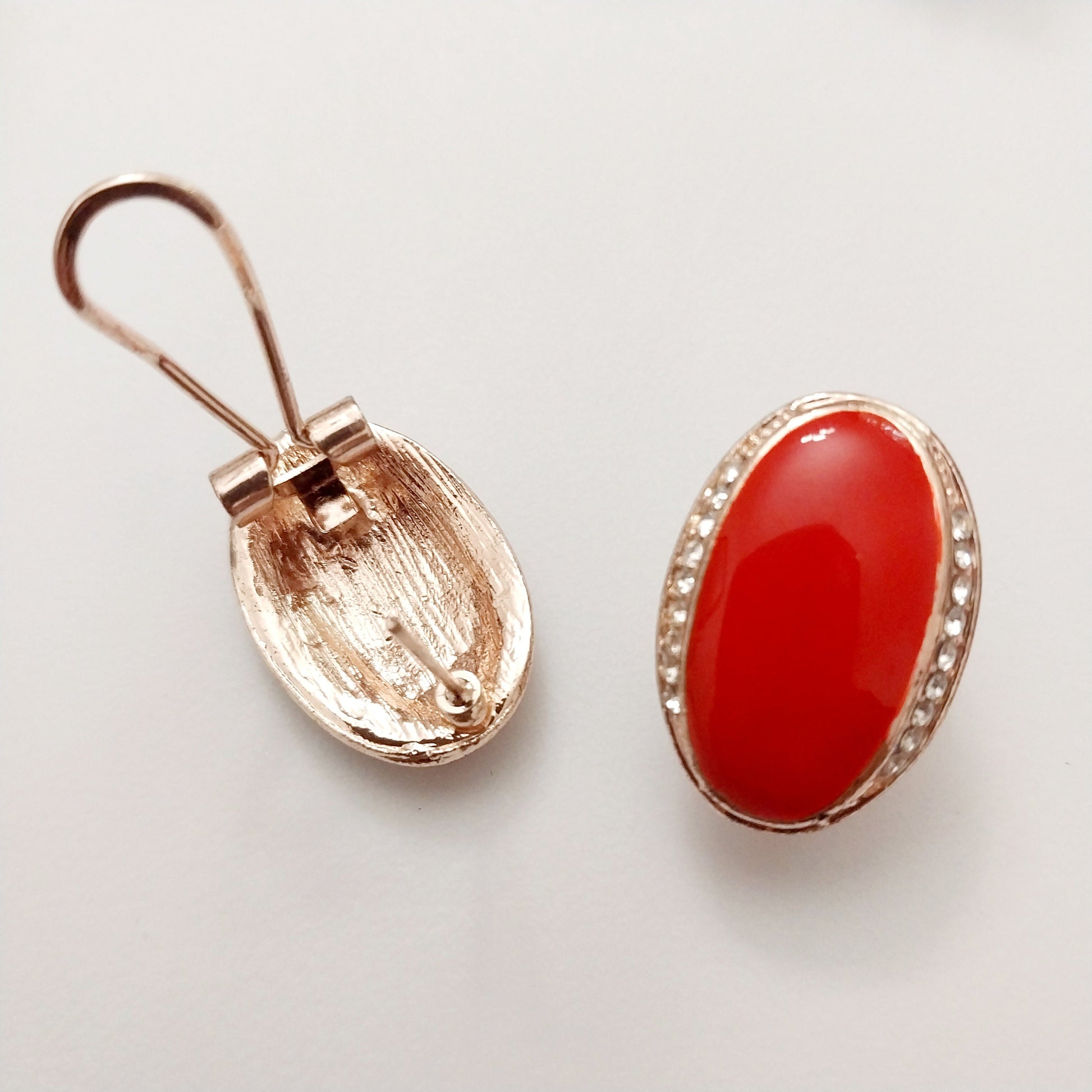 Blood Oval Cabochon Red Earring Zircon Stainless Steel Exotic Fashion Earring New Unique Design Earring Vintage Free Shipping