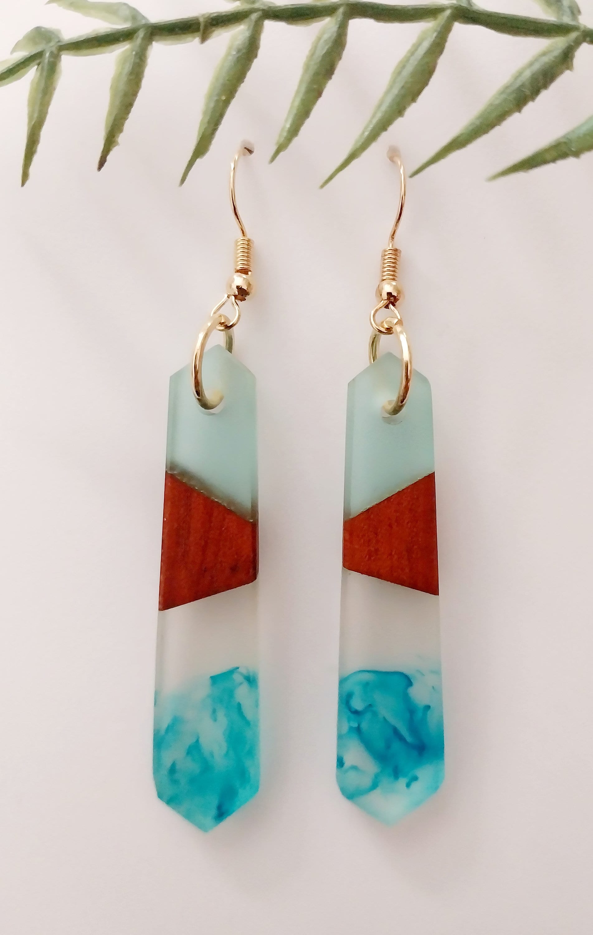 Long Retro Blue Earrings Sea Blue Swirl Wood Element Earring Blue River Drop Earring