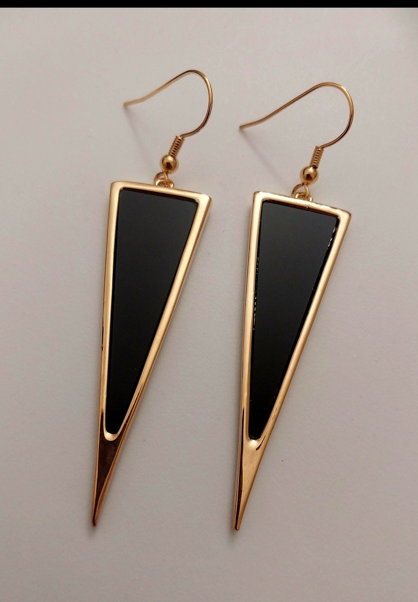 Gold Plated Triangle Earrings Golden Black Dangle Urban Modern Style New Design Earring