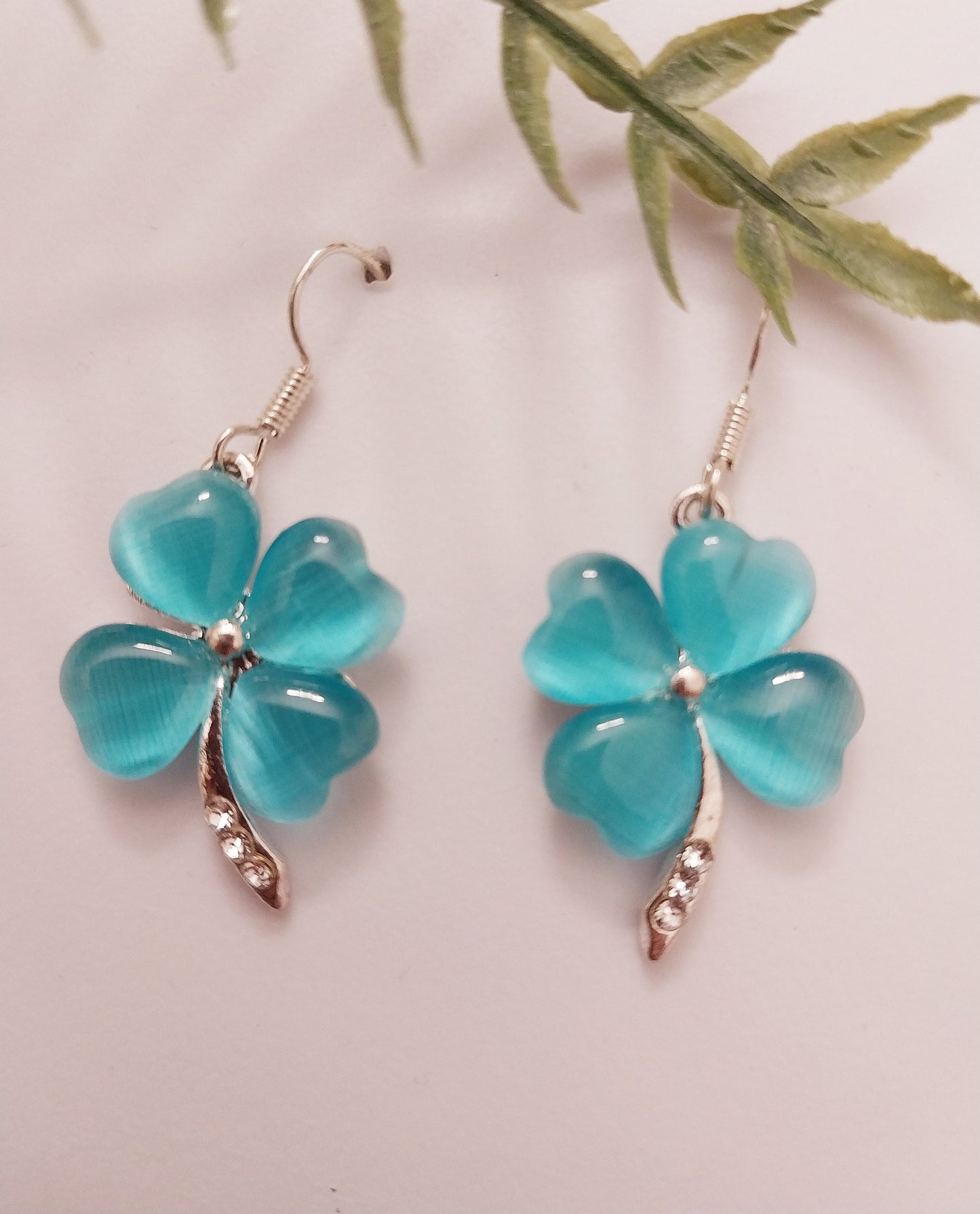 4 Leaf Clover Flower Earring Fashion Blue Earrings Lucky Drop Earring Blue Lucky Dangle Earring New Design Unique Earring Free Shipping