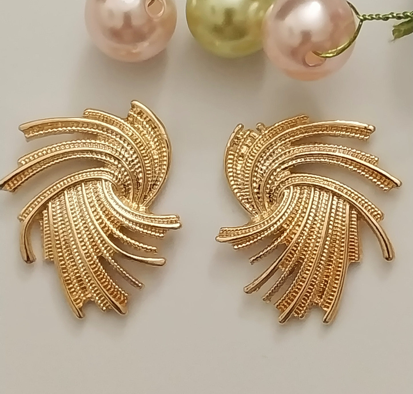 Golden wind Earrings Wheat Ears Stud Earring Vintage Crown Earring Clip On Fashion Earring