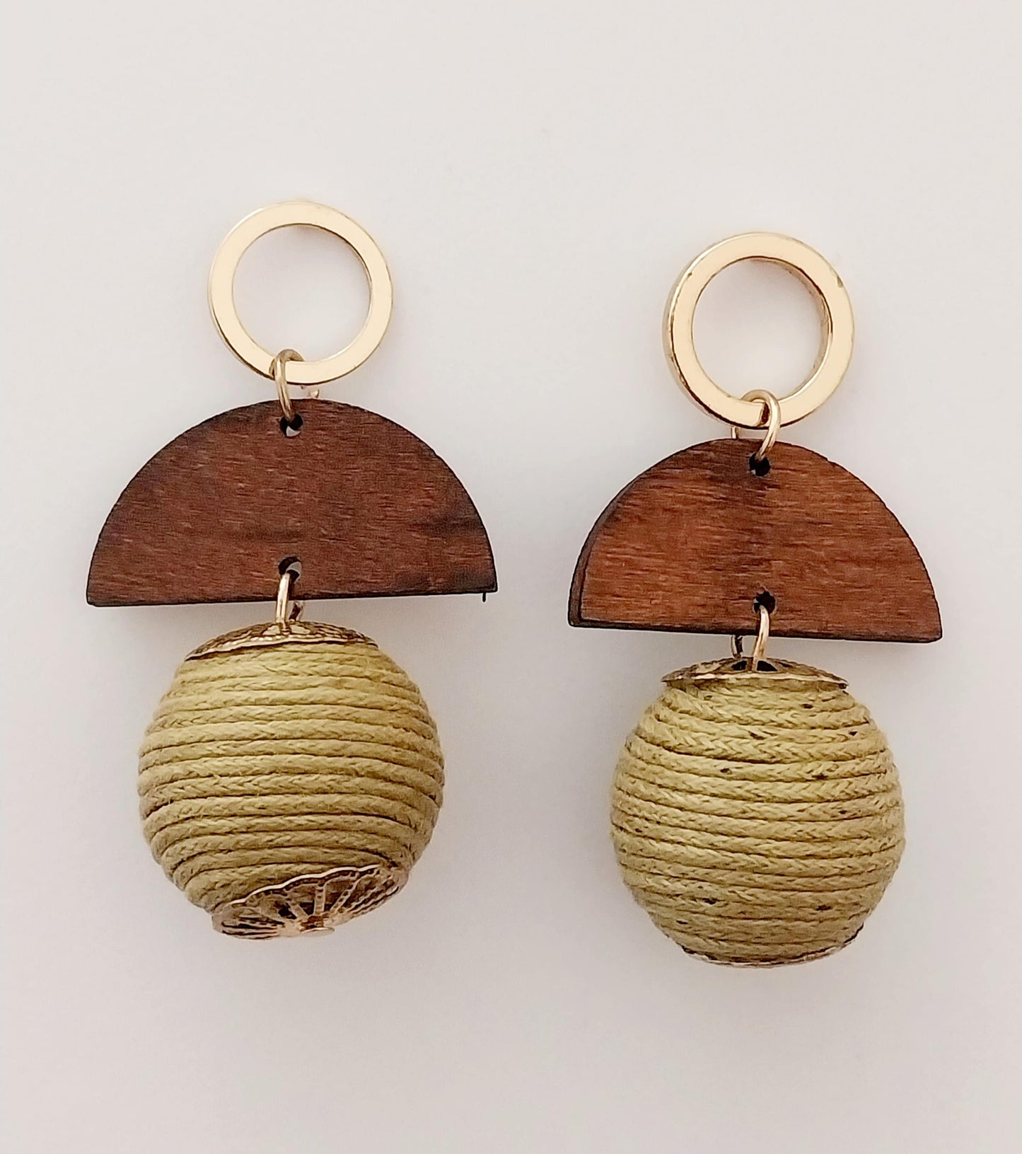 Petite Raffia Earring America Classical Village Drop Earrings Unique Handmade Statement Bamboo Ball Lantern Earring Wooden Sun Moon Earring