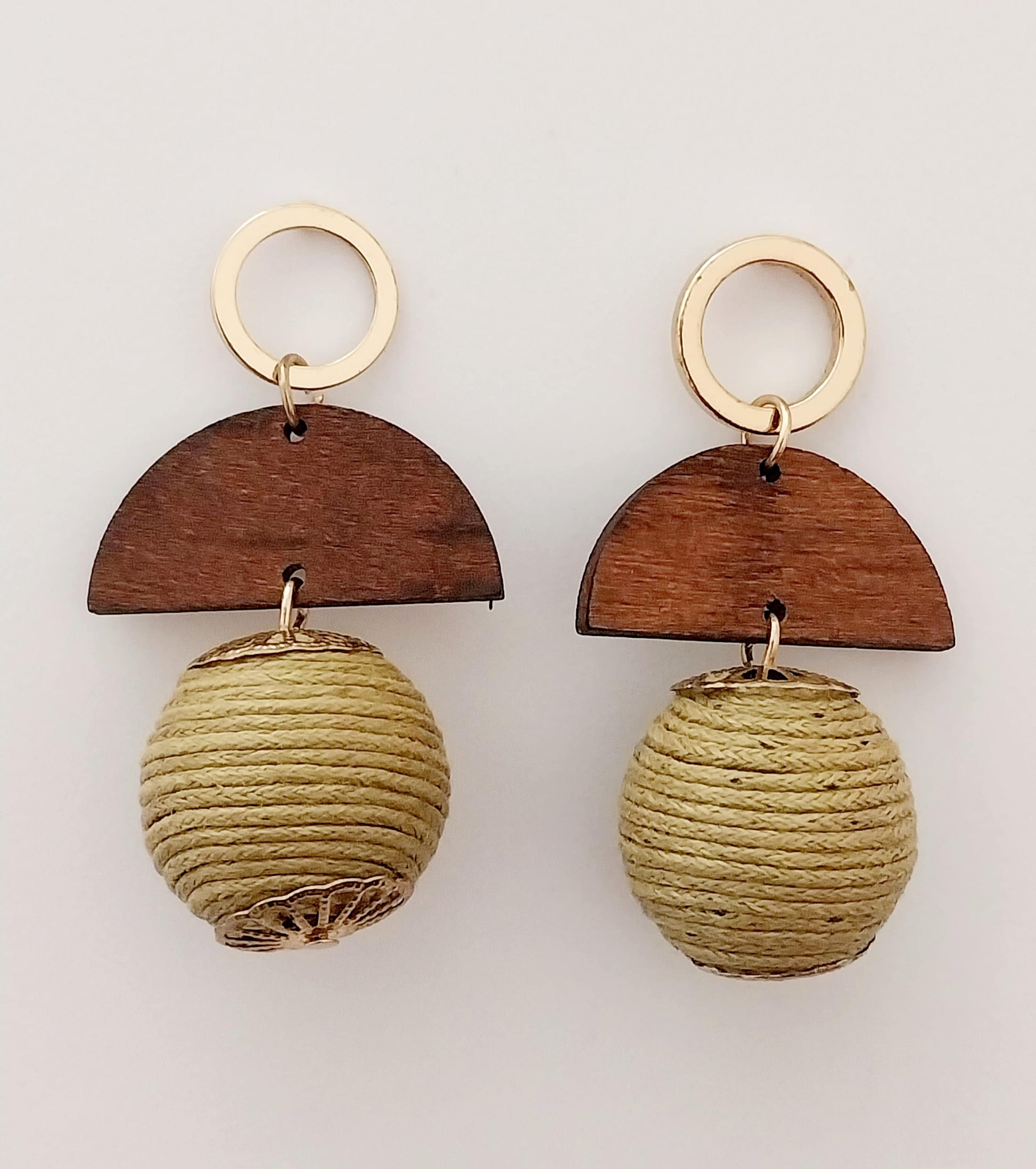 Petite Raffia Earring America Classical Village Drop Earrings Unique Handmade Statement Bamboo Ball Lantern Earring Wooden Sun Moon Earring