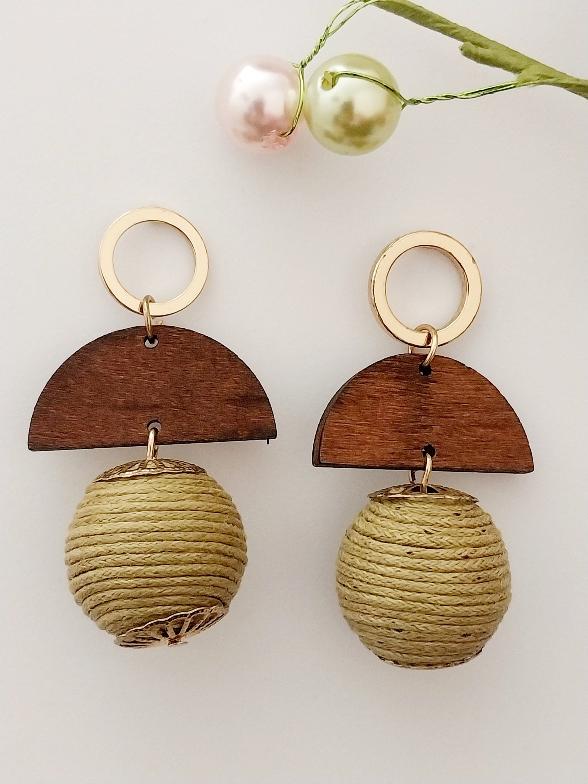 Petite Raffia Earring America Classical Village Drop Earrings Unique Handmade Statement Bamboo Ball Lantern Earring Wooden Sun Moon Earring