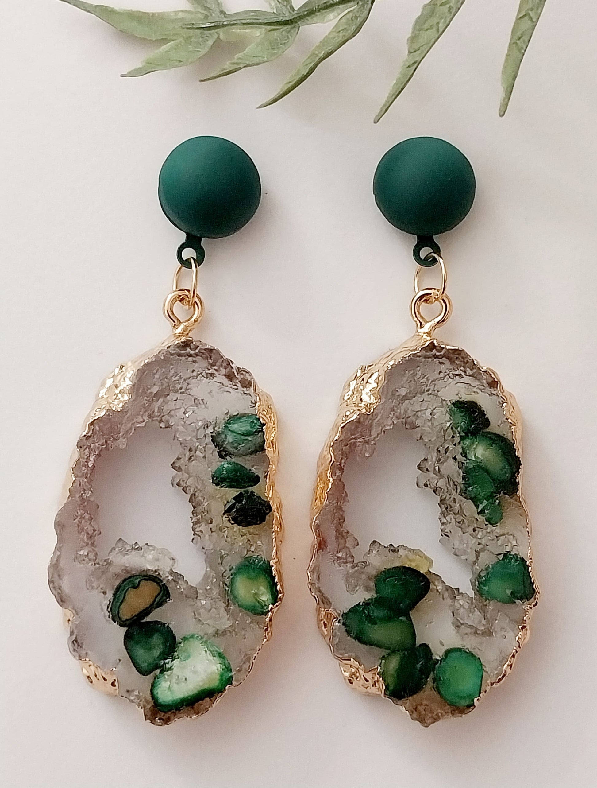 Green Gemstone Drop Earring Forest Hollow Stone Earrings Crystal Resin Statement Drop Earring New Fashion Design Earring