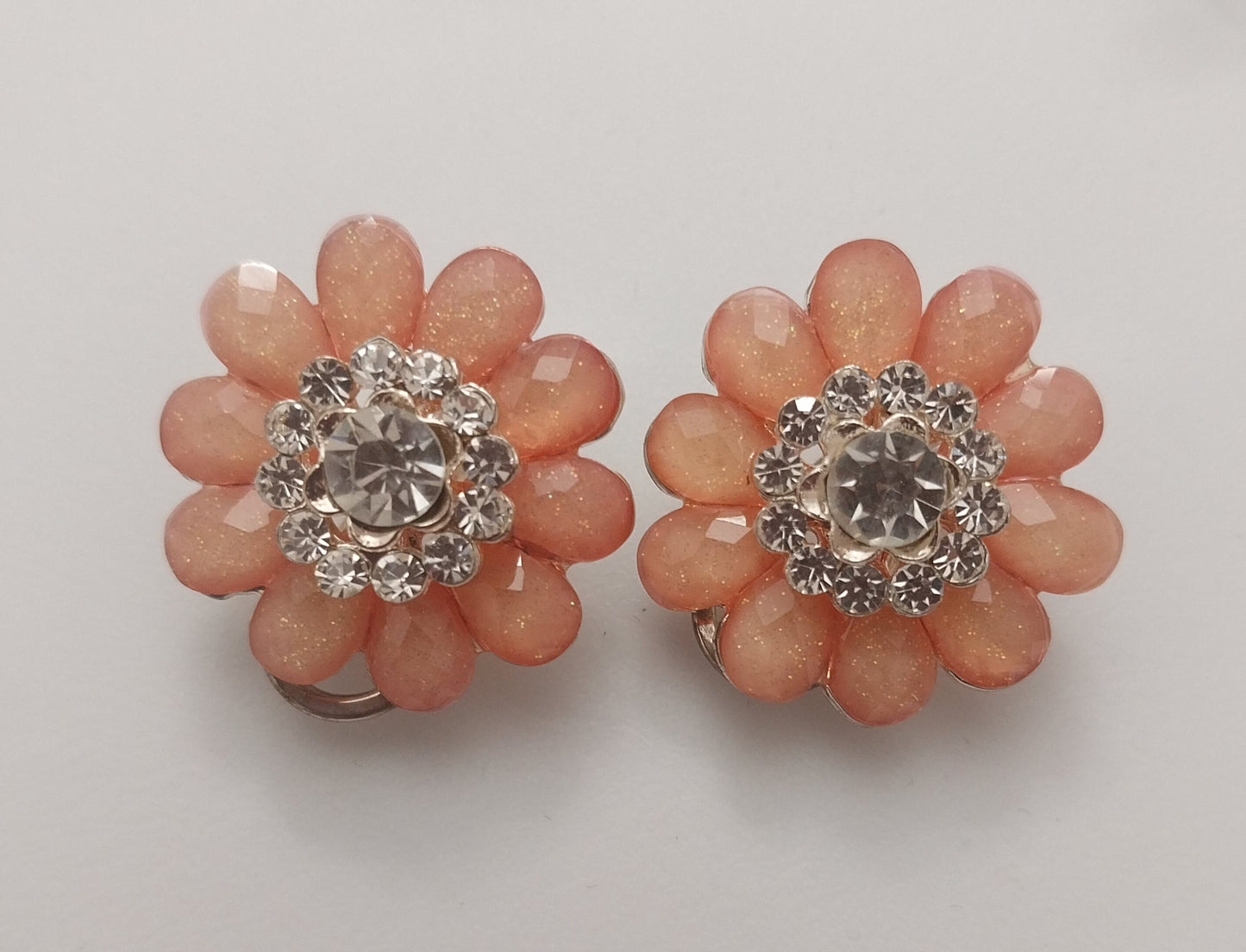 Peach Flower Earrings Zircon Daisy Clip Flower Earrings Beautiful Crystal Earring Zircon Statement Earring