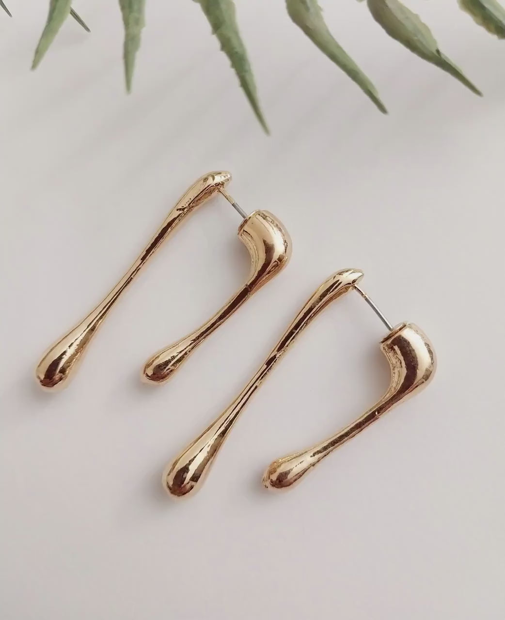 Gold Silver Style Drop Earring Bone Earring Stick Earring Tobacco Pipe Sterling Steel Earring New Design Earrings High Quality