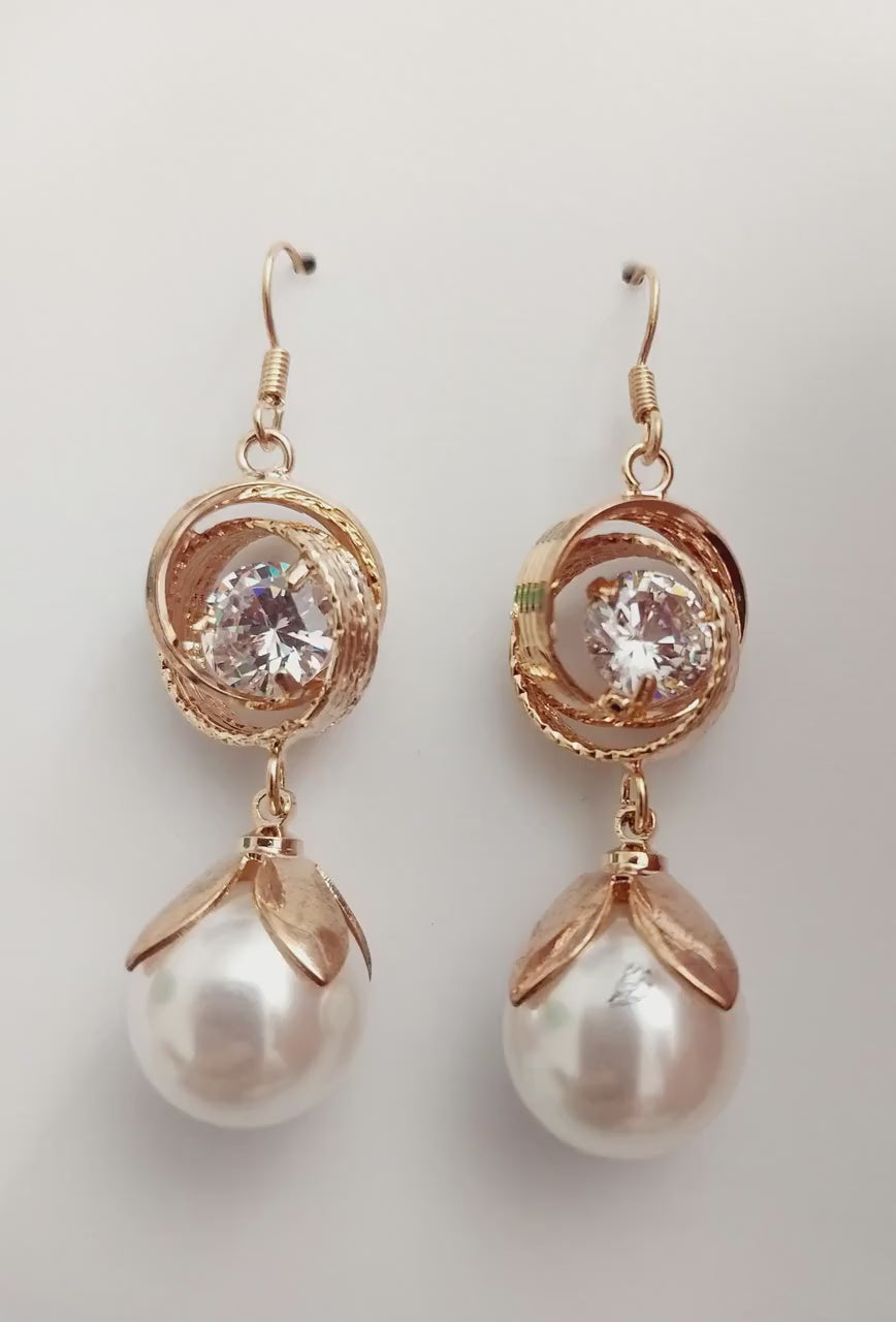 CZ Golden Water Earrings Sparkling Peals Style Drop Earrings Fashion Pearl Drop Earrings New Design Shine Earrings